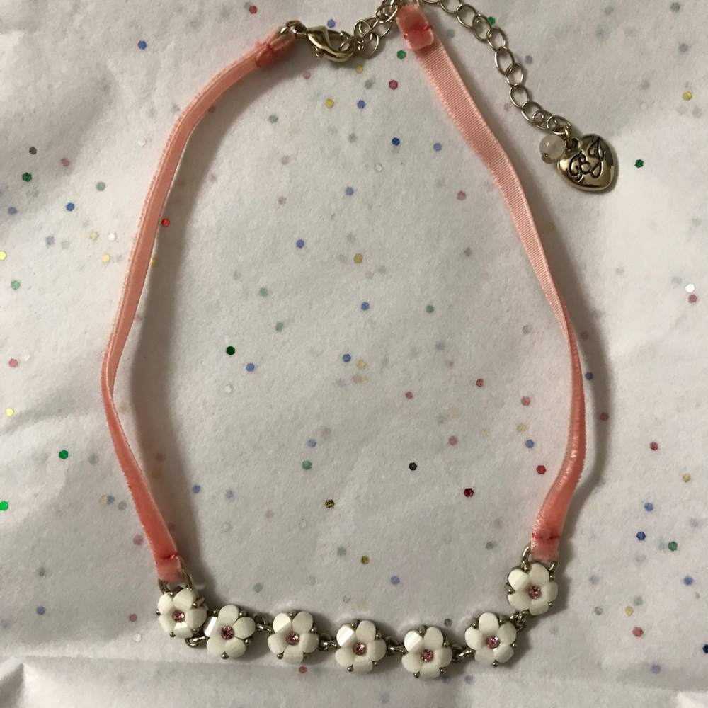 Betsey Johnson Daisy Choker Necklace